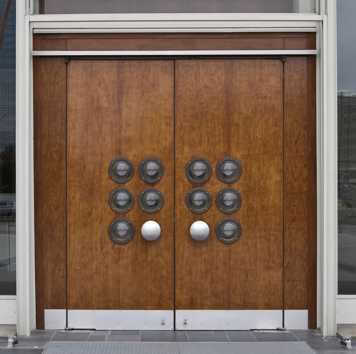Doors Modern