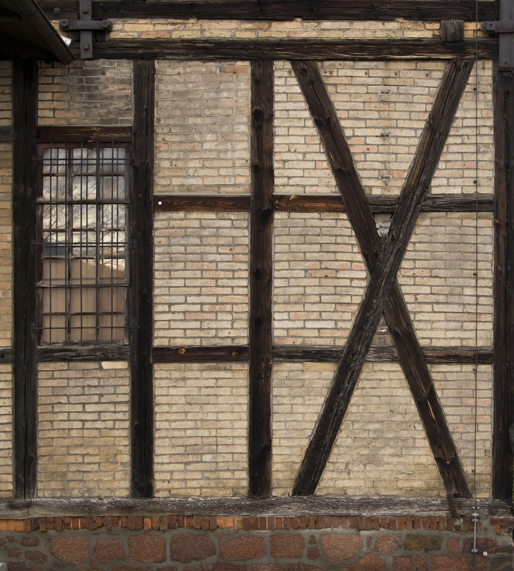 Tudor Wall Brickwork
